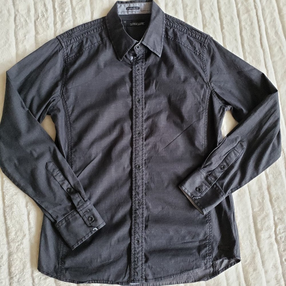 Buckle Black Standard Fit Button Down